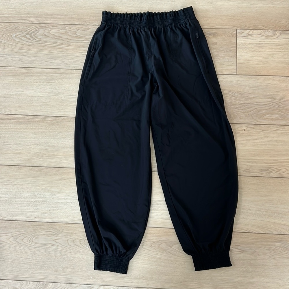 Athleta Joggers - Women 8P
